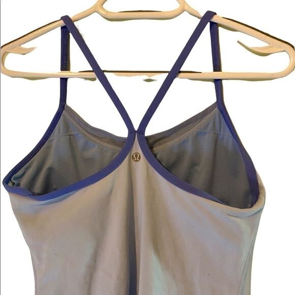 EUC Preloved Lululemon Y Back top in blue - Picture 4 of 8